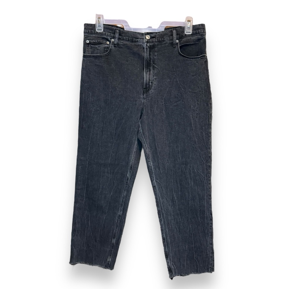 Abercrombie & Fitch The Mom High Rise Black Straight Jeans Size Women’s 32 14